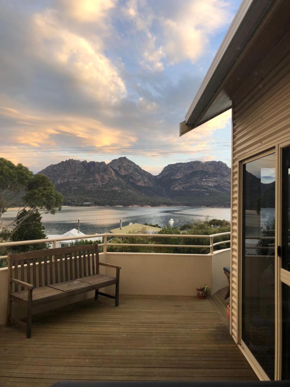 Freycinet Beach House Coles Bay Esterno foto
